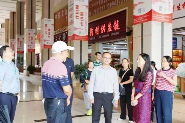 文山州政協(xié)副主席李順福蒞臨特安吶公司調(diào)研重點(diǎn)提案辦理情況